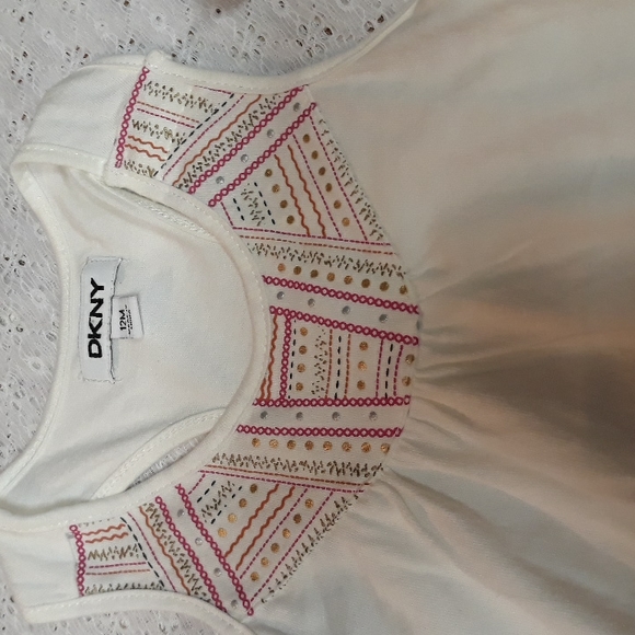 NwtDKNY top - Picture 4 of 5